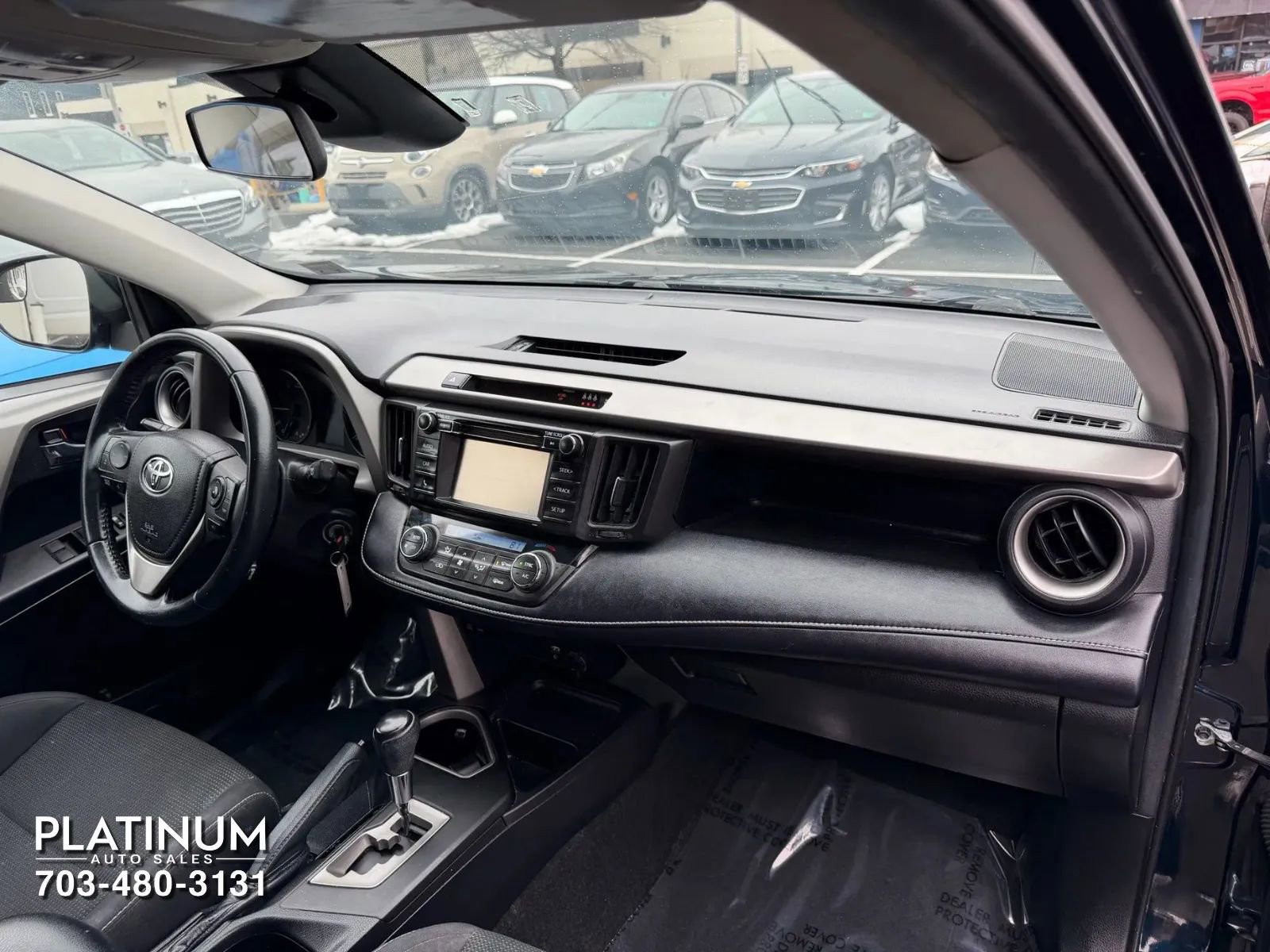 Used 2018 Toyota RAV4 XLE image 12