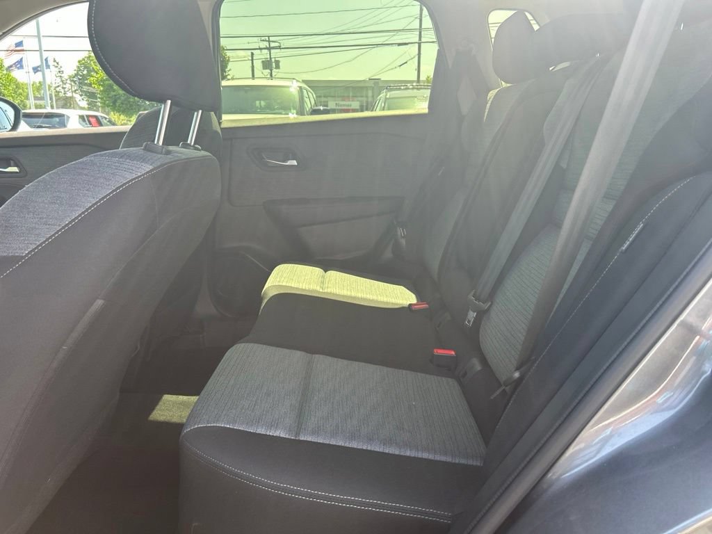 Used 2023 Nissan Rogue SV AWD/4WD image 19