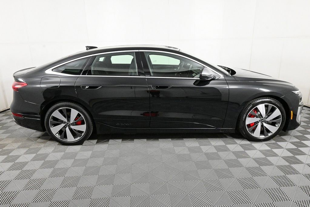 New 2025 Audi S6 e-tron Prestige image 2