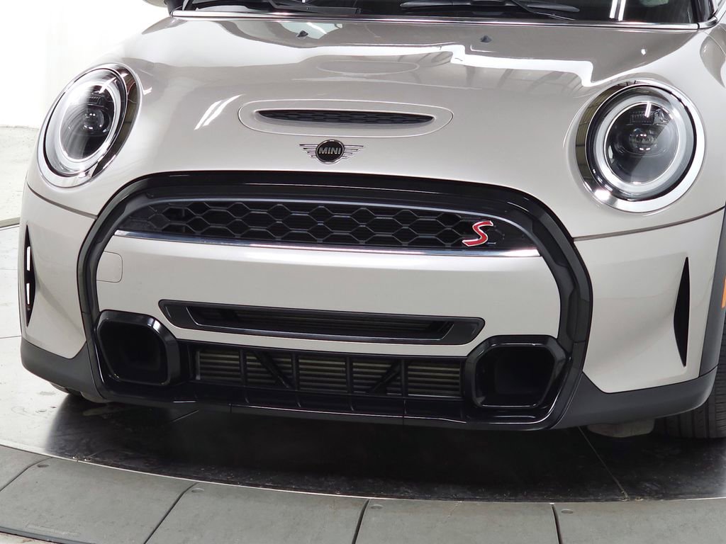Used 2023 MINI Cooper S w/ Signature Upholstery Package image 12
