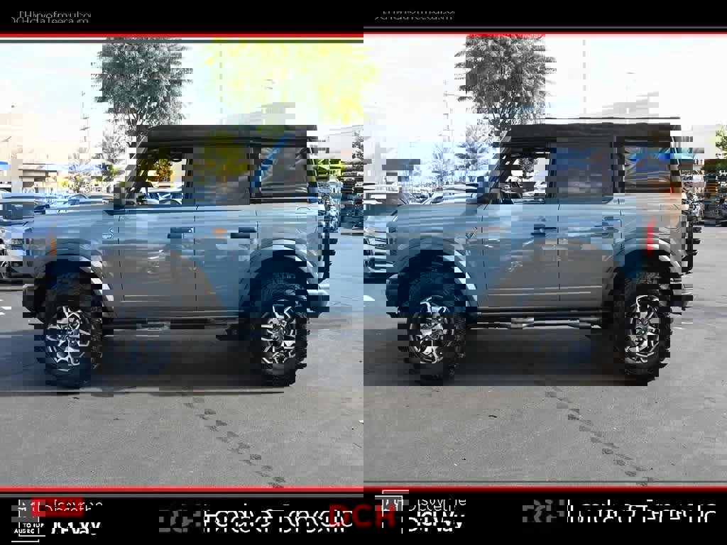 Used 2022 Ford Bronco Badlands image 4