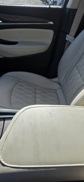 Used 2023 Buick Enclave Avenir w/ Avenir Technology Package image 26