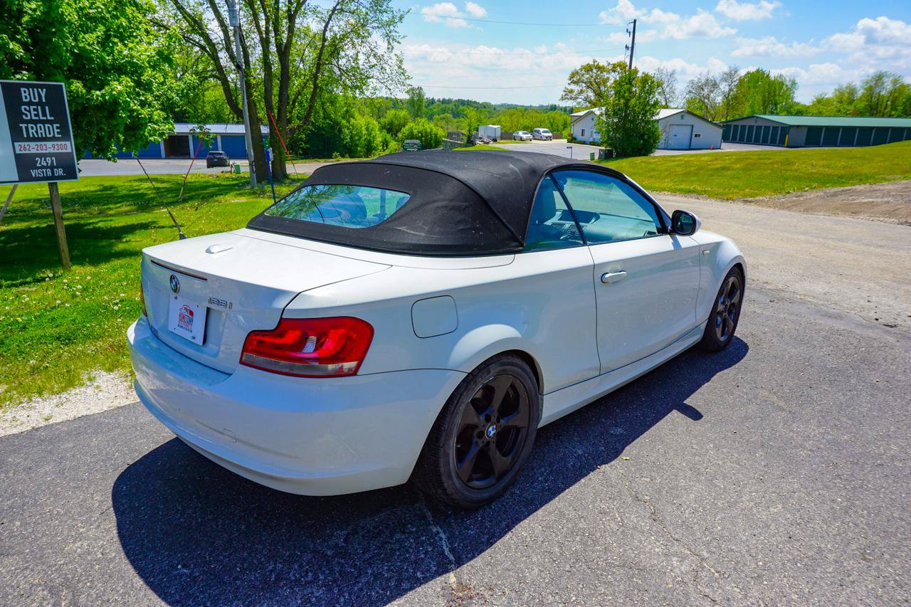 Used 2012 BMW 128i Convertible RWD image 12