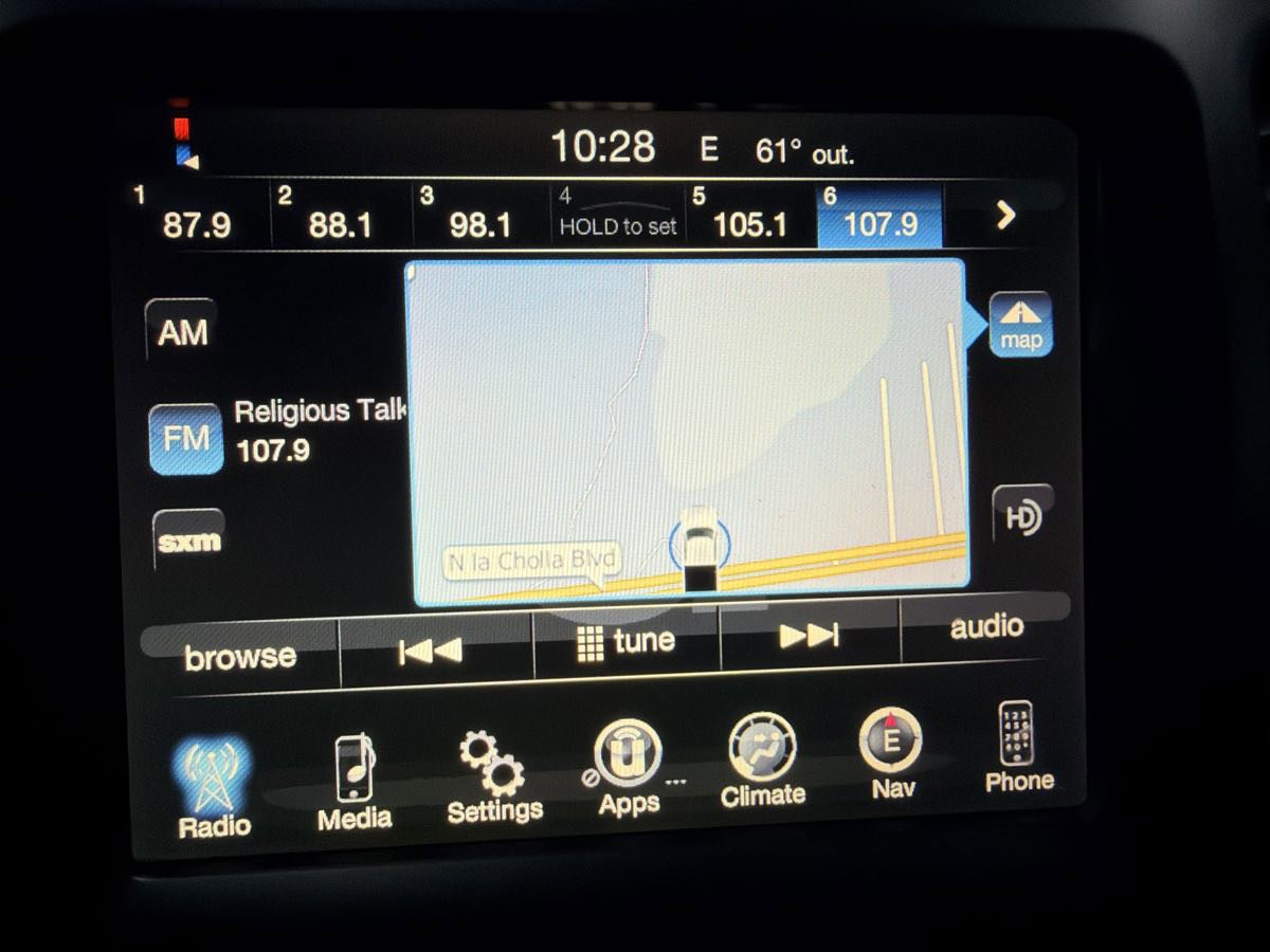 Used 2018 Jeep Cherokee Latitude image 10