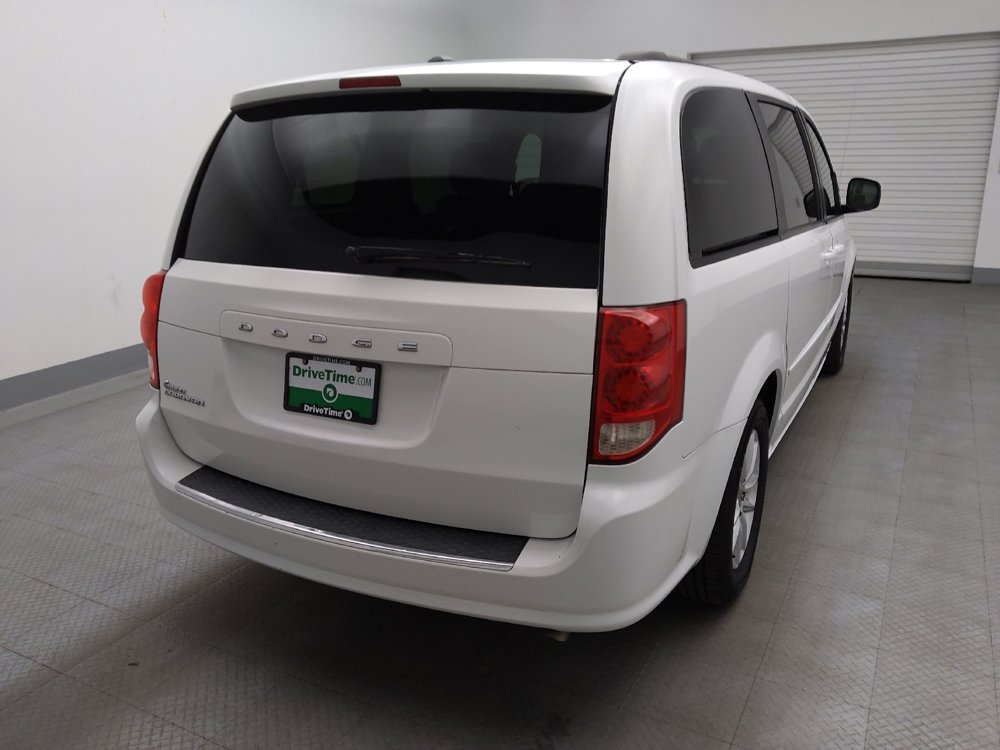 Used 2016 Dodge Grand Caravan SXT FWD image 7
