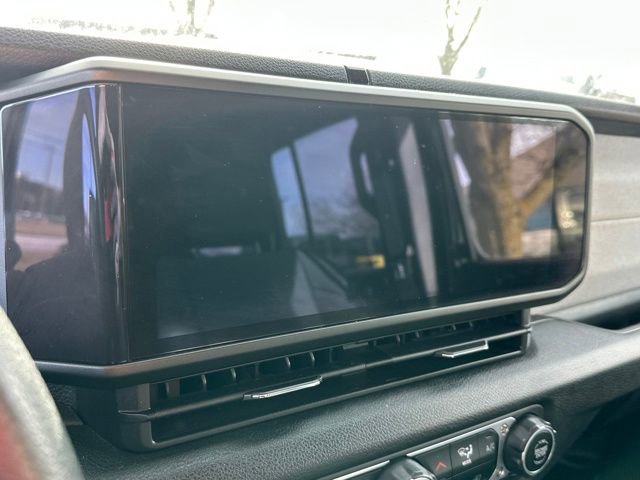 Used 2024 Jeep Wrangler Sport image 22