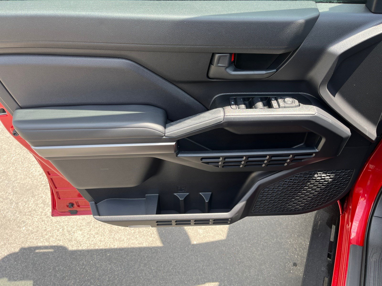 Certified 2026 Toyota 4Runner SR5 AWD/4WD image 9