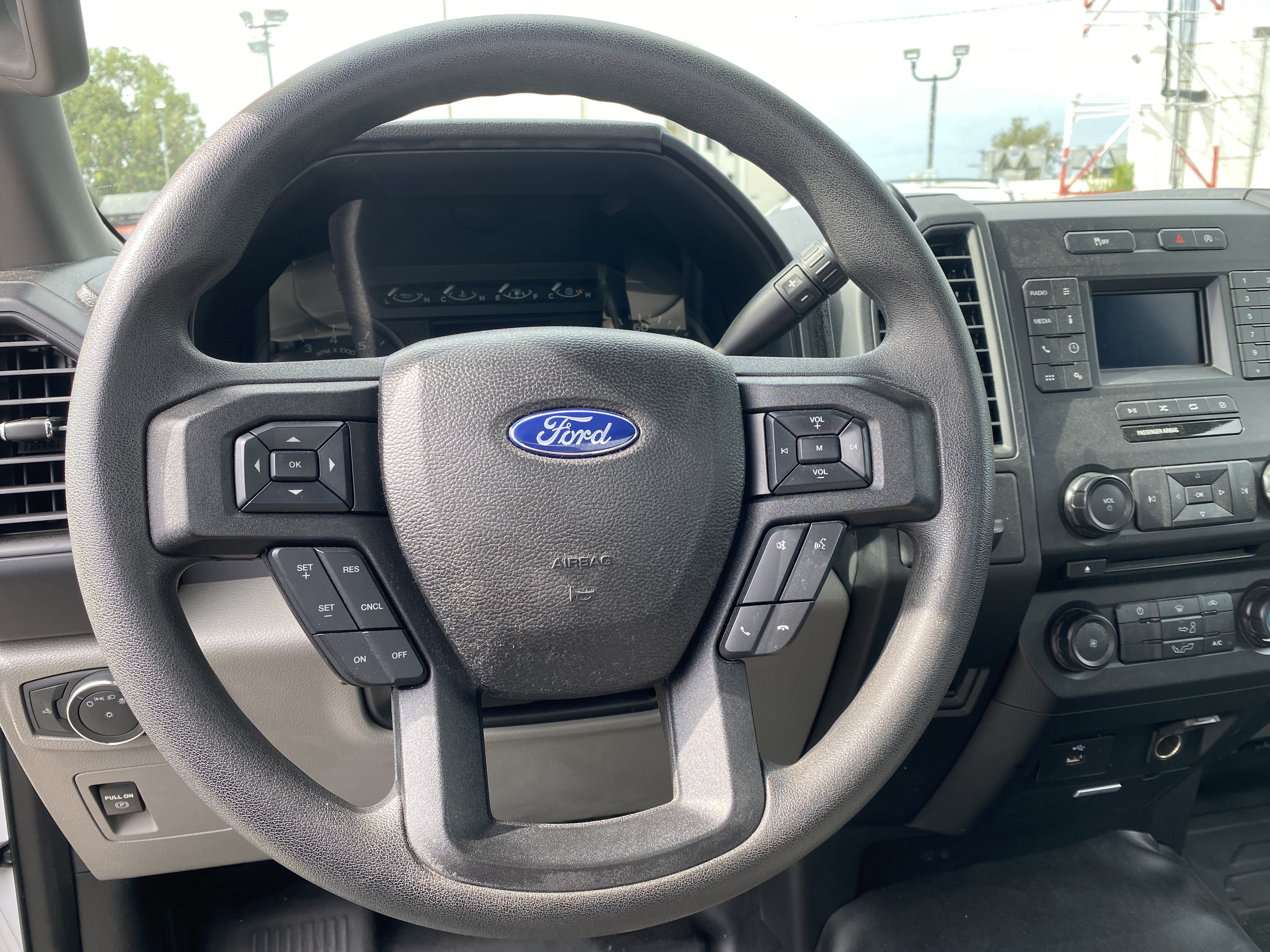 Used 2018 Ford F150 XL w/ Equipment Group 101A Mid RWD image 21