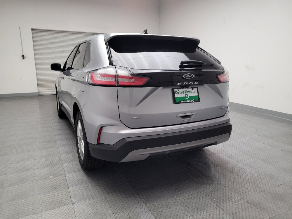 Used 2023 Ford Edge SEL image 6