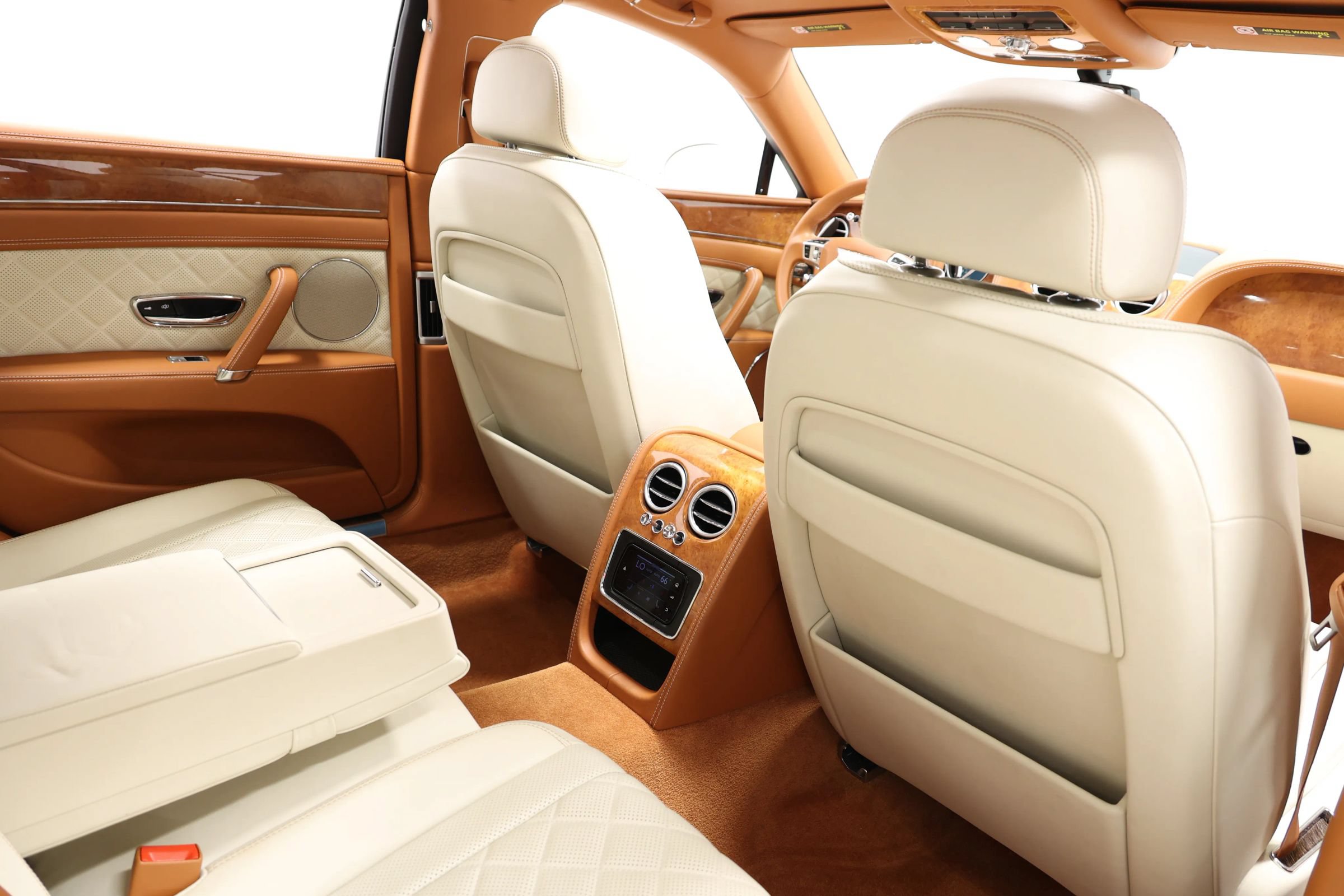 Used 2018 Bentley Flying Spur V8 AWD/4WD image 93