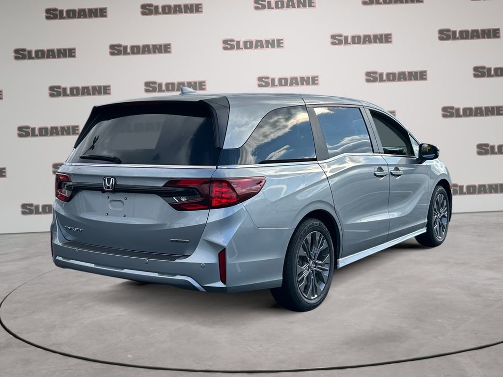 New 2026 Honda Odyssey Touring image 5
