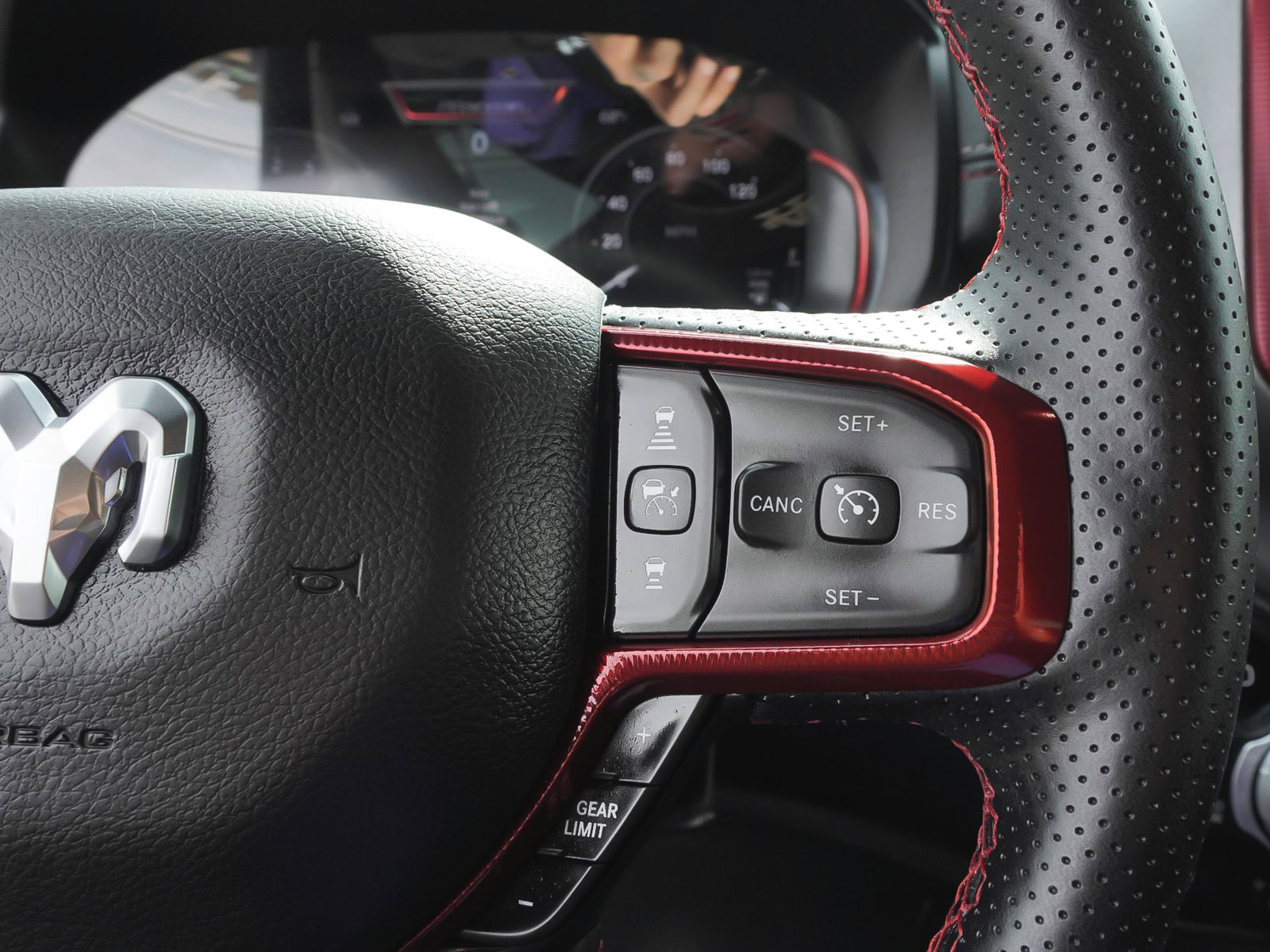 Used 2025 RAM 1500 Rebel AWD/4WD image 21