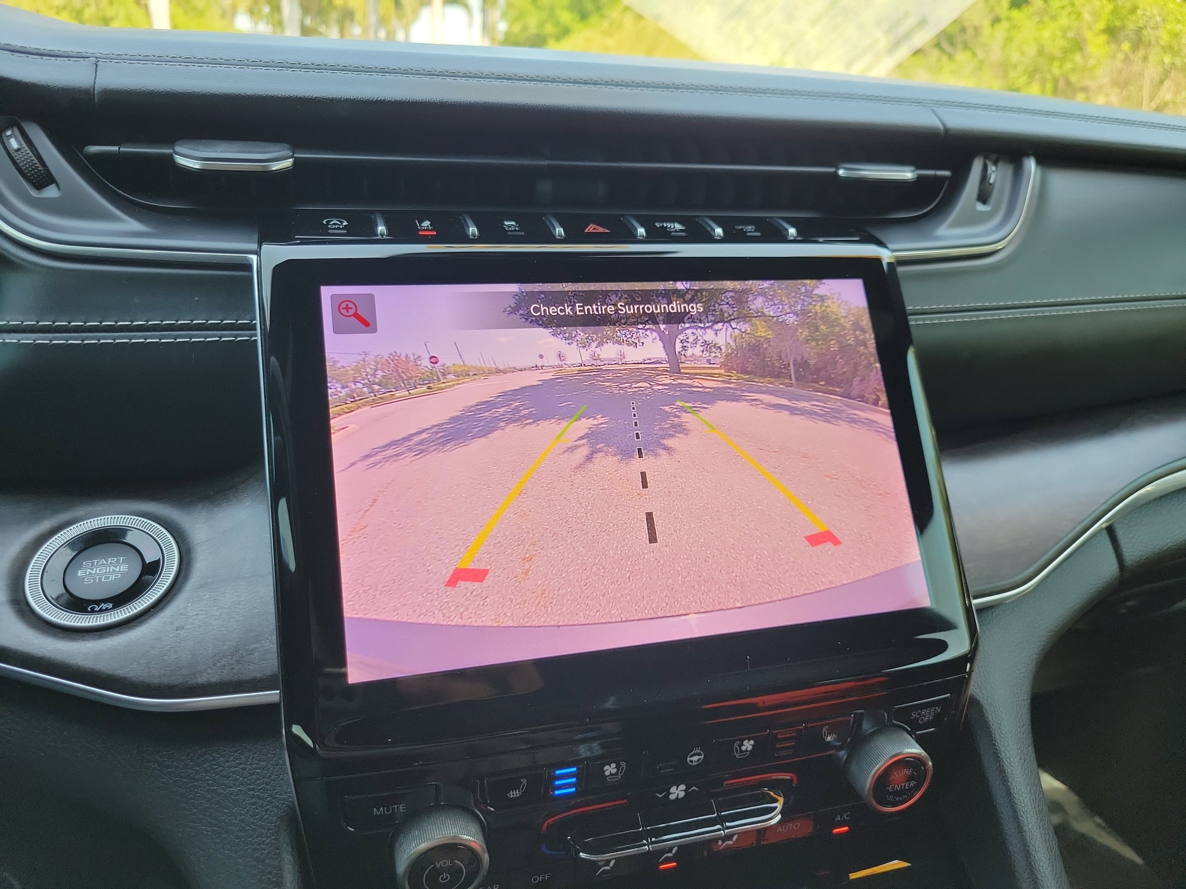 Used 2021 Jeep Grand Cherokee L Overland w/ Luxury Tech Group IV image 23