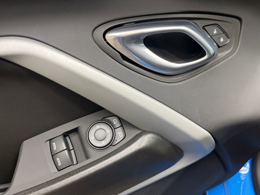 Used 2023 Chevrolet Camaro SS RWD image 29
