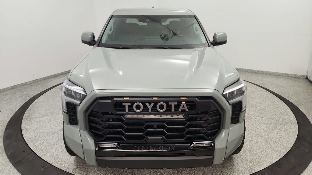 Used 2024 Toyota Tundra Limited AWD/4WD image 29