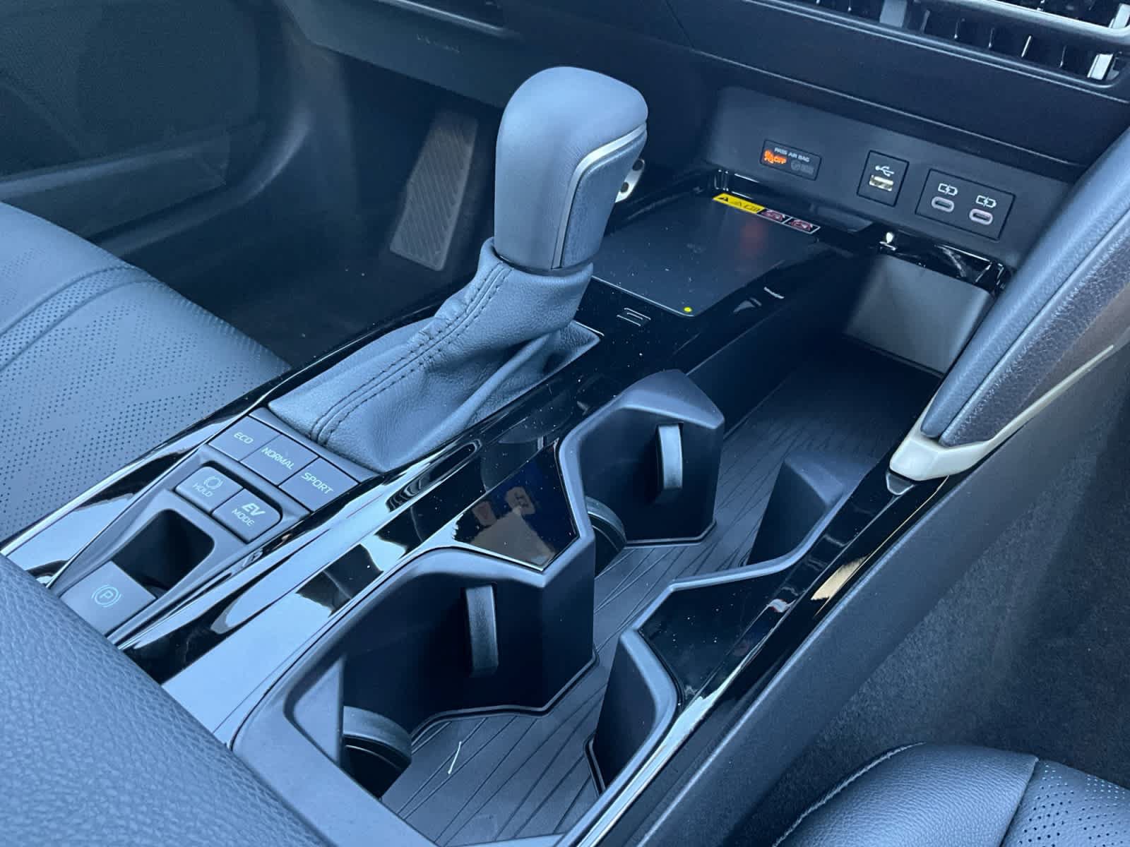 New 2026 Toyota Camry XSE FWD image 16