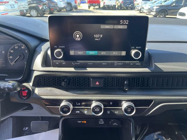 Used 2025 Honda CR-V LX image 14