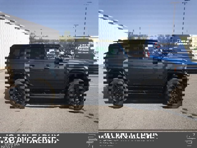 New 2025 GMC Hummer EV 3X w/ LPO, Dark Essentials Package image 4