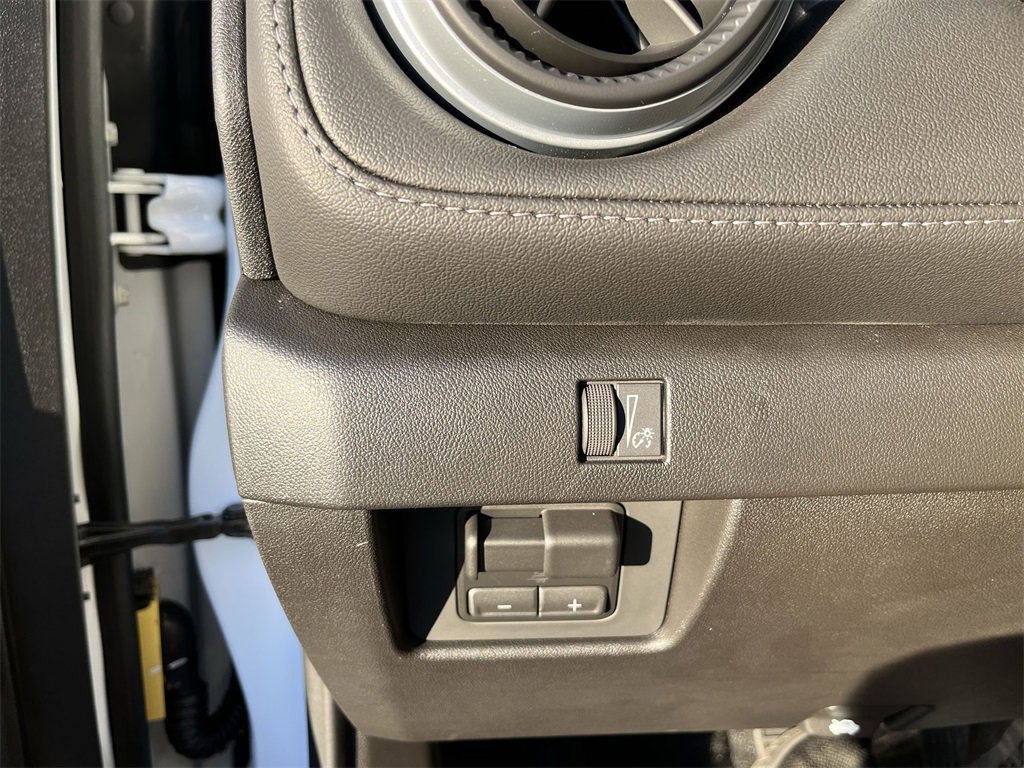 New 2026 Chevrolet Colorado LT w/ LT Convenience Package image 18