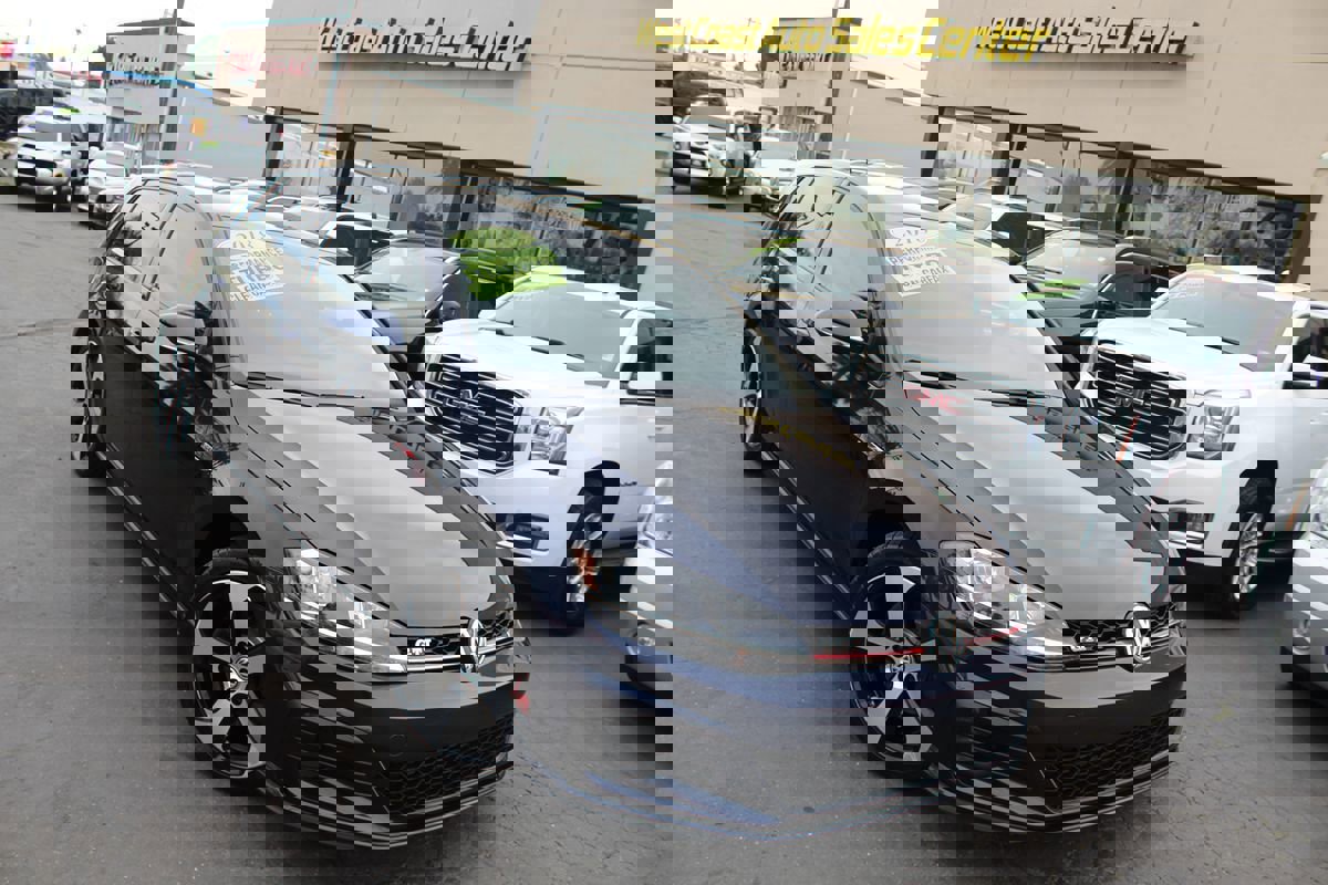 Used 2018 Volkswagen GTI S image 36