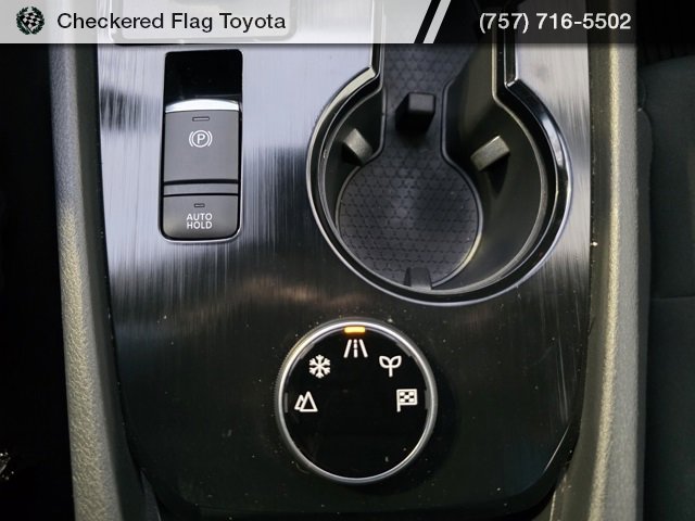 Used 2023 Nissan Rogue S image 33