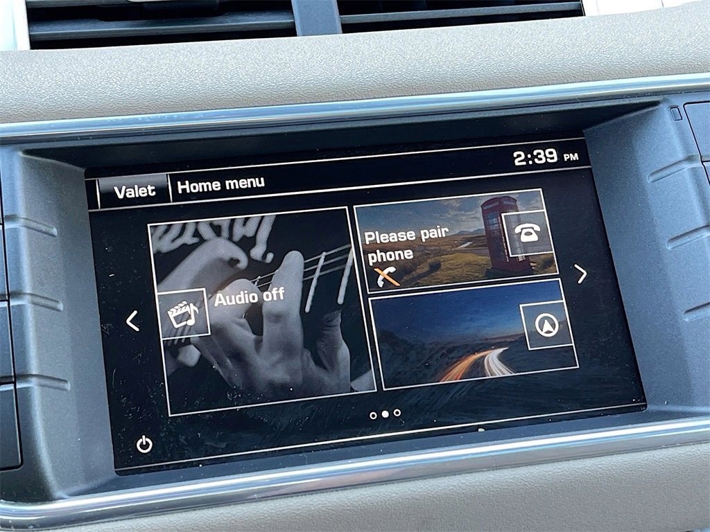 Used 2016 Land Rover Range Rover Evoque SE image 15