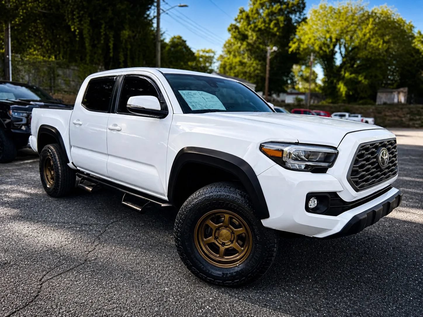 Used 2022 Toyota Tacoma TRD Sport AWD/4WD image 1