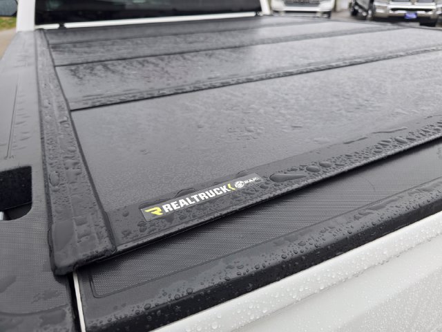 Used 2018 Chevrolet Silverado 1500 LT AWD/4WD image 19