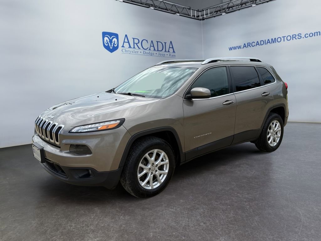 Used 2018 Jeep Cherokee Latitude Plus w/ Cold Weather Group