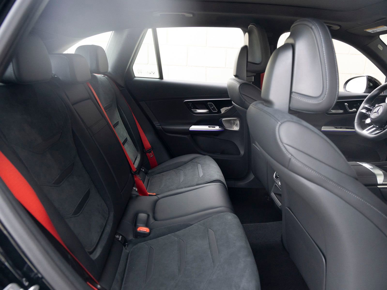 New 2026 Mercedes-Benz GLC 63 AMG S image 24