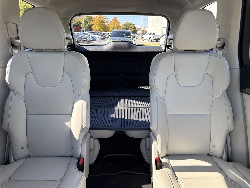 Used 2022 Volvo XC90 T6 Inscription w/ Advanced Package image 31