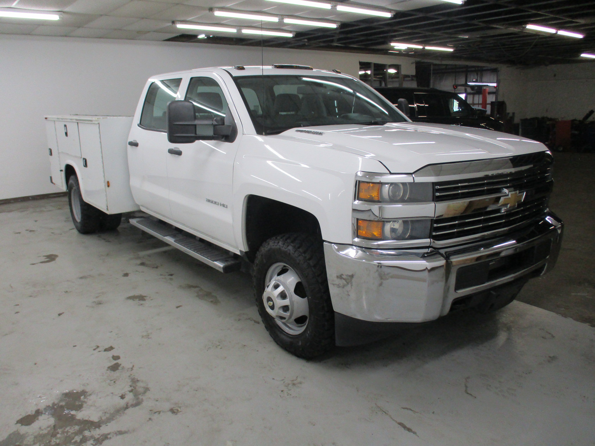 Used 2015 Chevrolet Silverado 3500 W/T w/ WT Convenience Package image 3