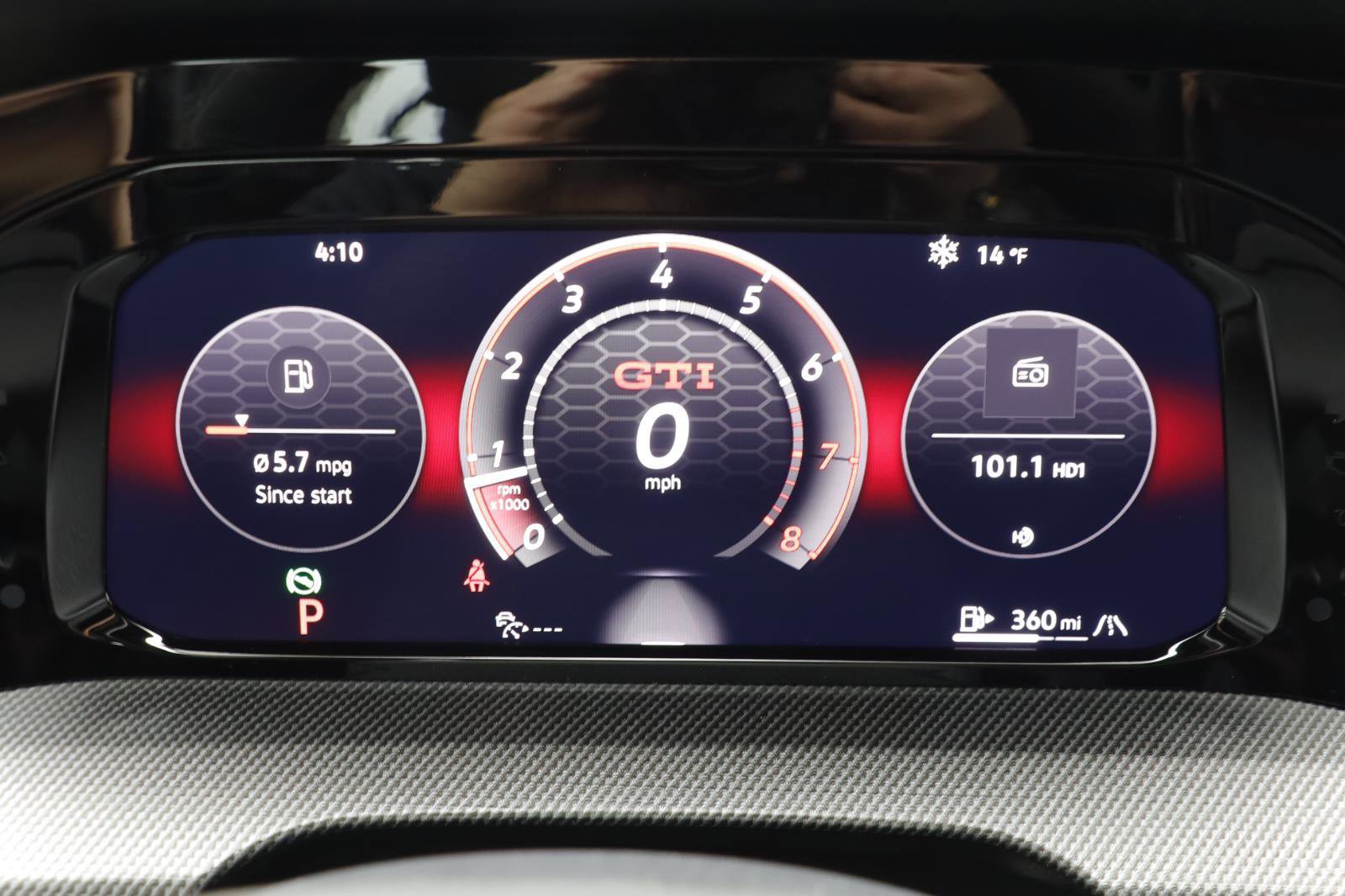 New 2026 Volkswagen Golf SE image 8