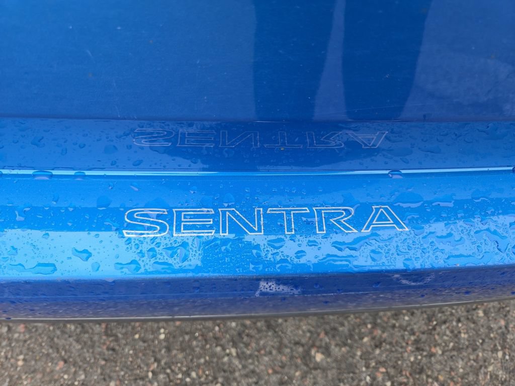 Used 2023 Nissan Sentra SR w/ SR Premium Package FWD image 23