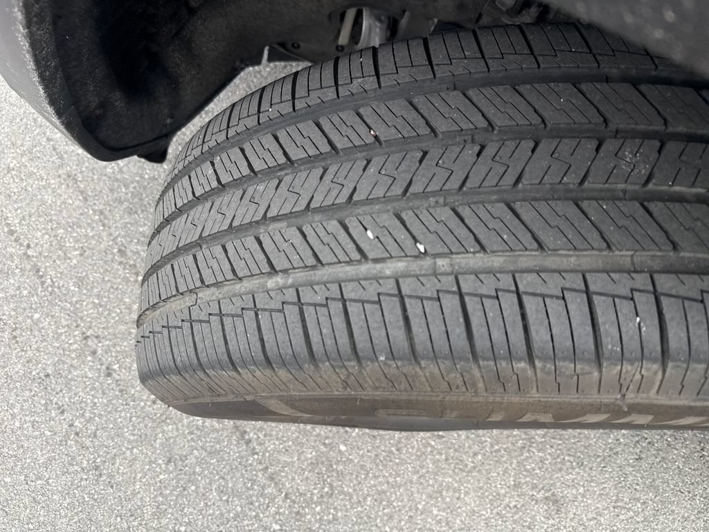 Used 2023 Jeep Grand Cherokee Limited AWD/4WD image 28