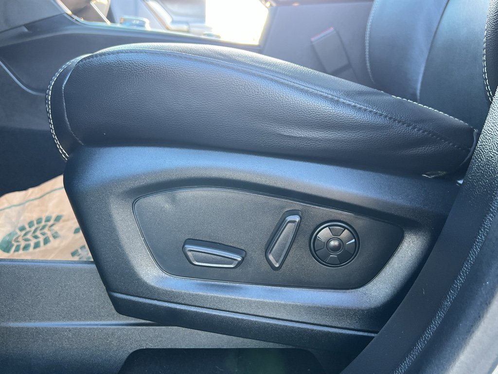 Used 2021 Ford Explorer ST w/ ST Street Pack image 17