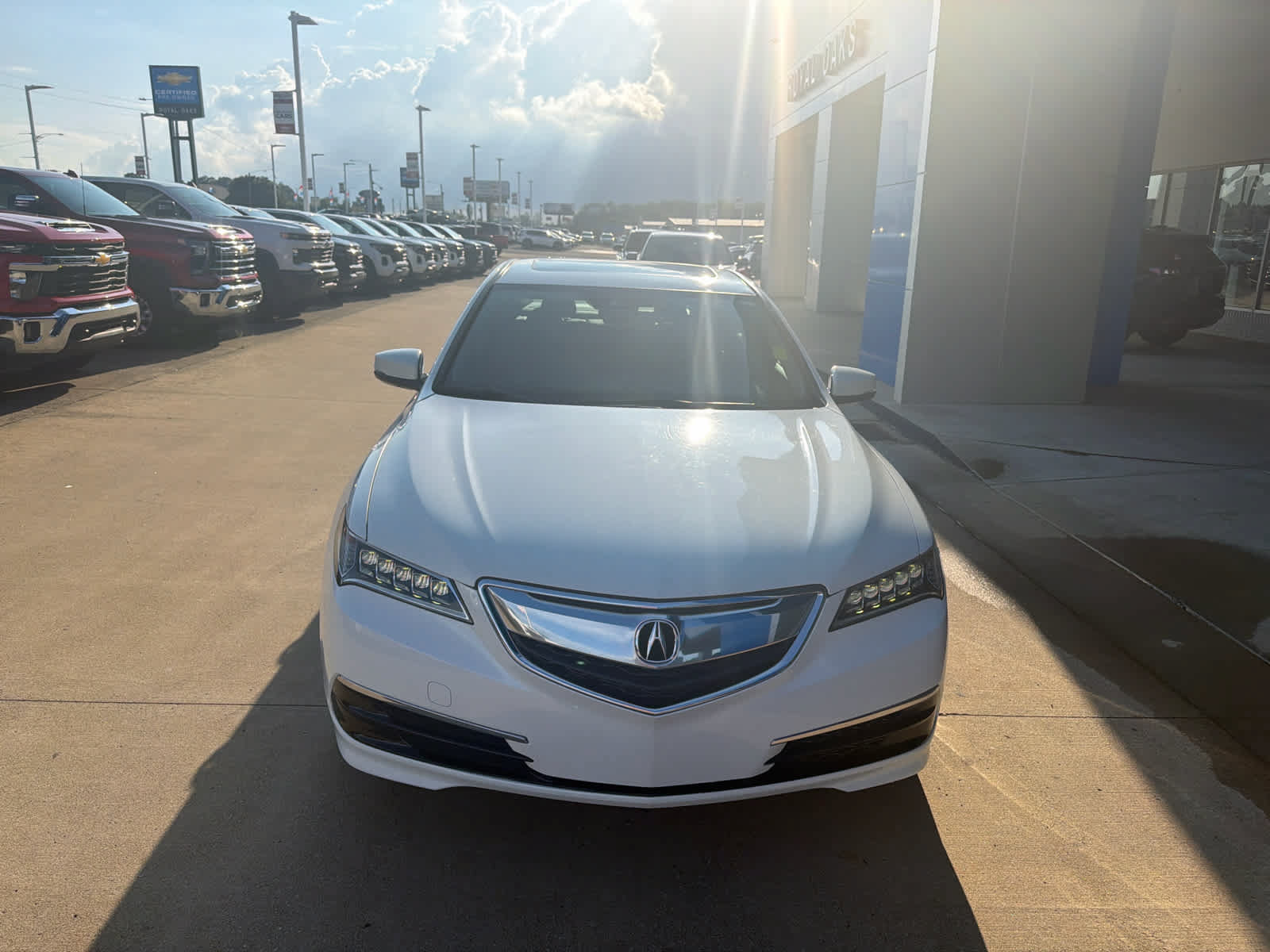Used 2016 Acura TLX w/ Technology Package FWD image 9