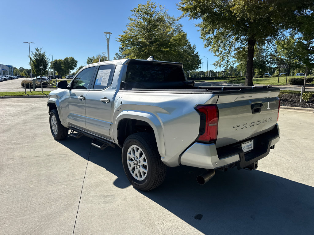 Used 2024 Toyota Tacoma SR5 w/ SR5 Upgrade Package RWD image 6