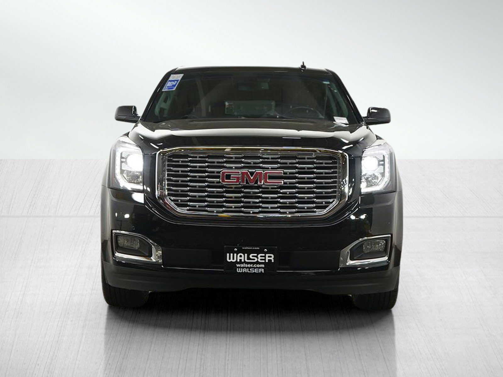 Used 2019 GMC Yukon XL Denali w/ Denali Ultimate Package AWD/4WD image 9