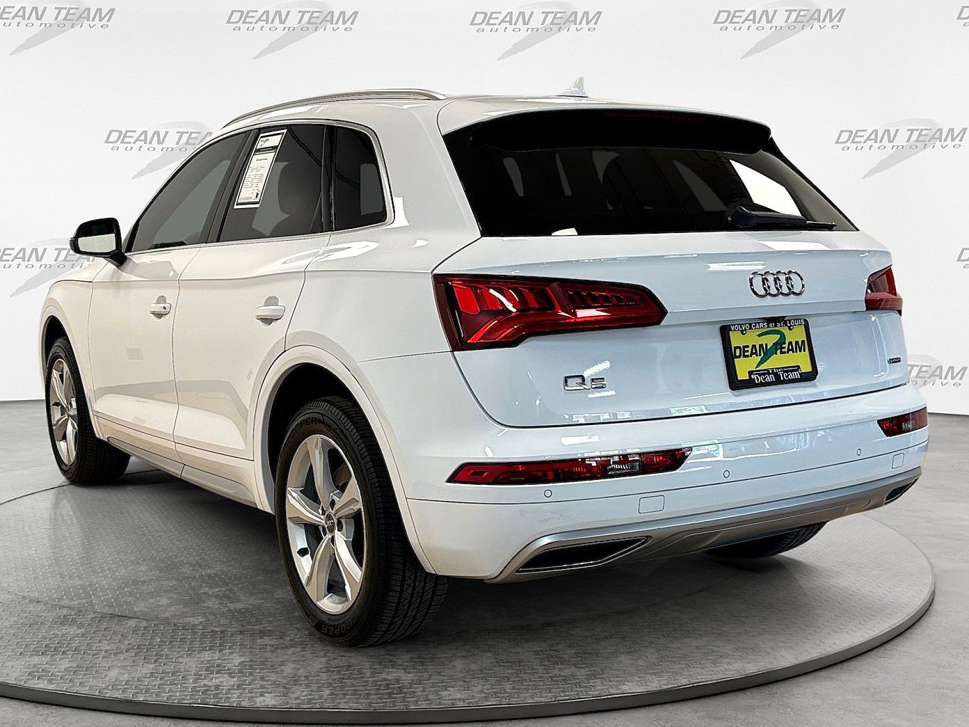 Used 2020 Audi Q5 2.0T Premium w/ Convenience Package AWD/4WD image 6