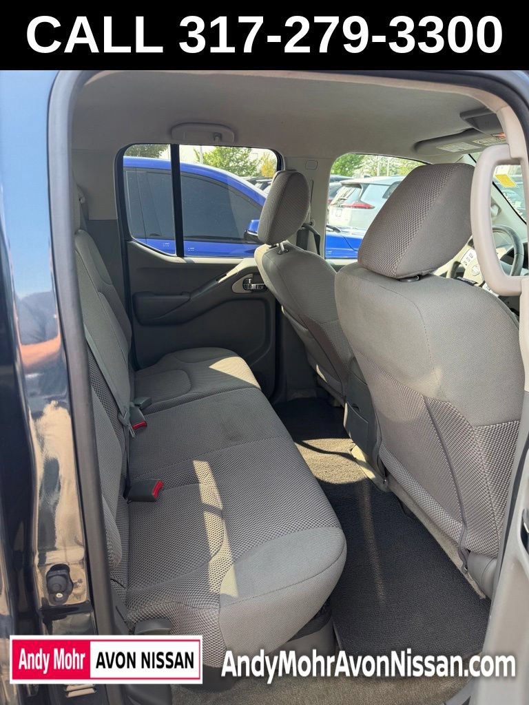 Used 2016 Nissan Frontier SV w/ SV Value Truck Package RWD image 9