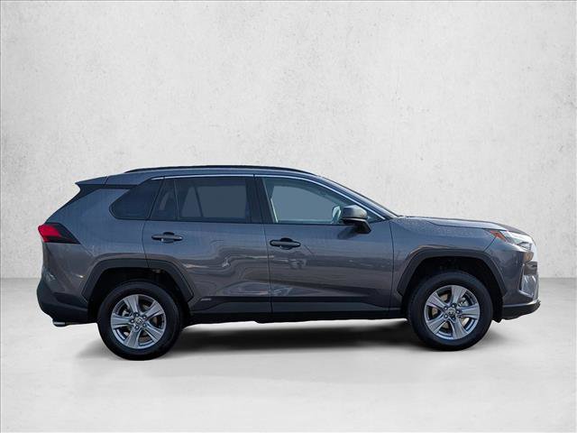 Used 2025 Toyota RAV4 LE image 4