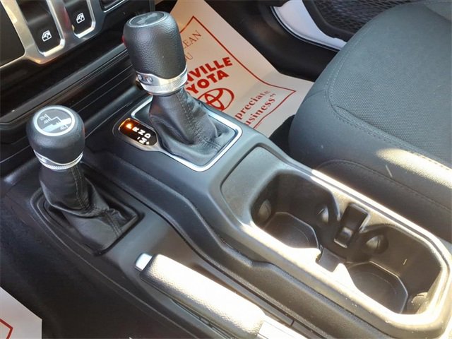 Used 2022 Jeep Wrangler Sport S image 15