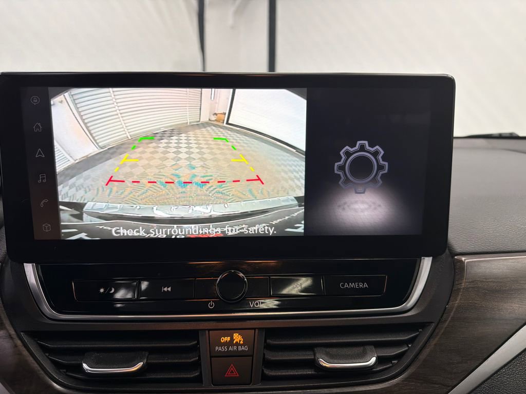 Used 2023 Nissan Altima 2.5 SV w/ SV Premium Package image 29