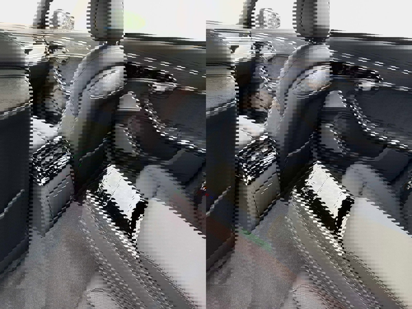 New 2026 Audi A8 L 3.0T image 13