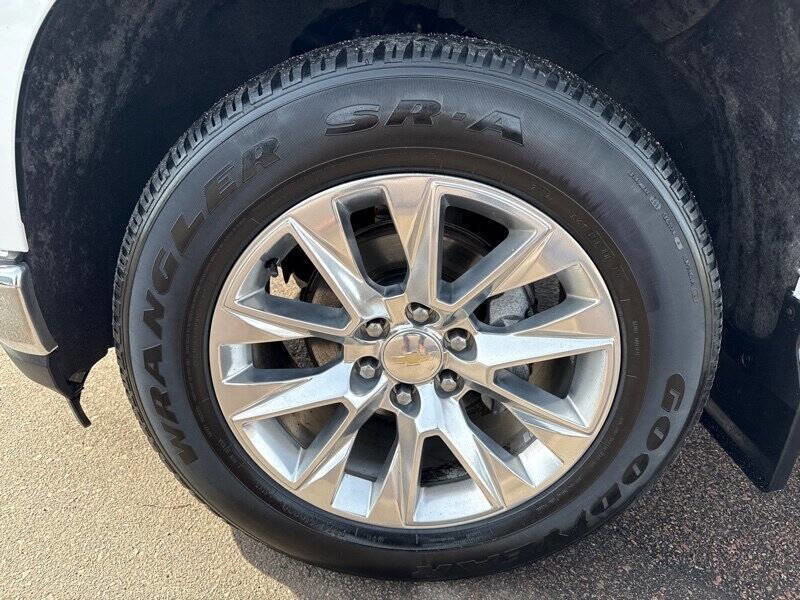 Used 2019 Chevrolet Silverado 1500 LTZ w/ LTZ Plus Package image 13