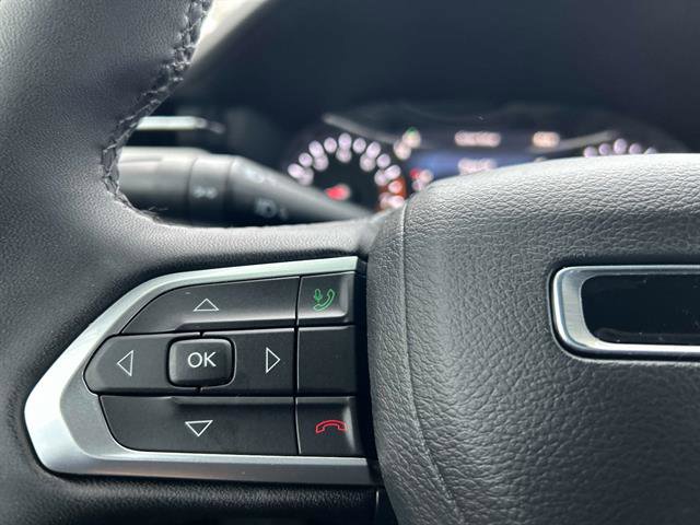 Certified 2024 Jeep Compass Limited image 22