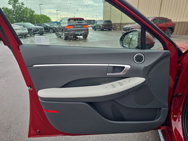 New 2025 Hyundai Sonata SEL image 13