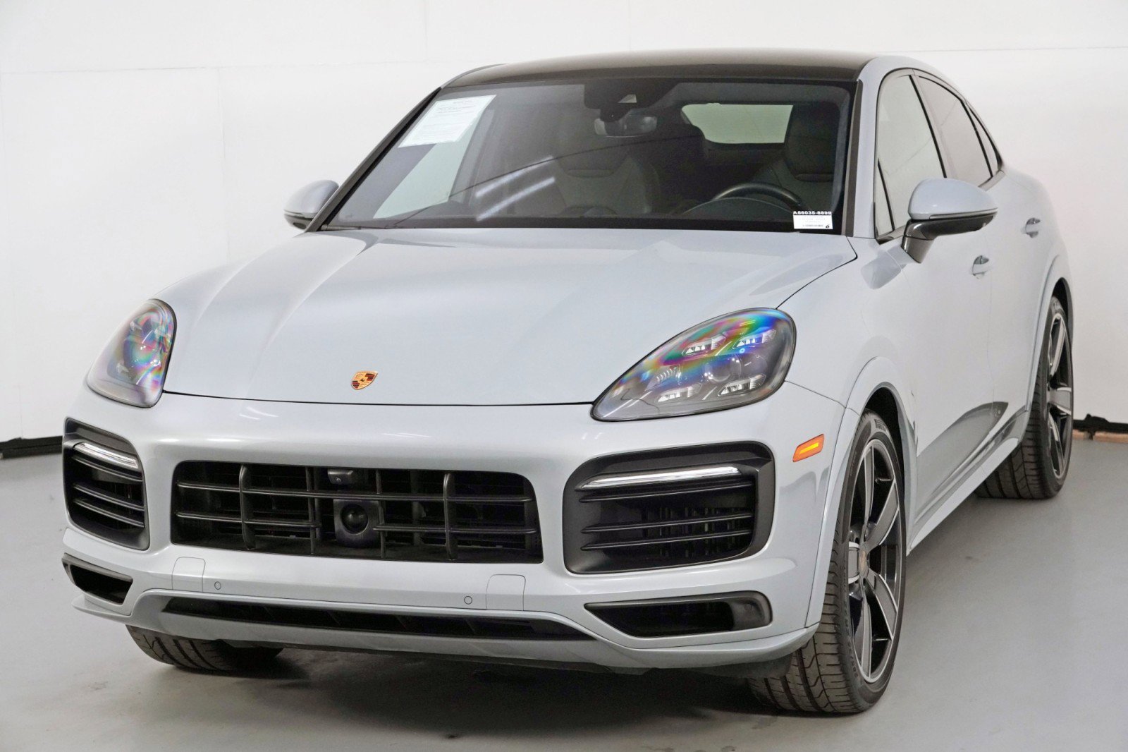 Used 2022 Porsche Cayenne GTS AWD/4WD image 53