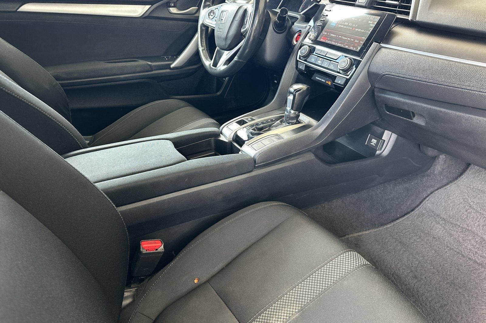 Used 2019 Honda Civic EX image 14